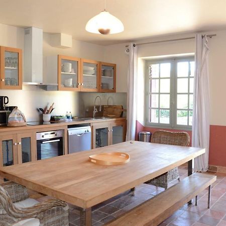 Gite Familial Chateau La Roche Racan Saint-Paterne-Racan 外观 照片