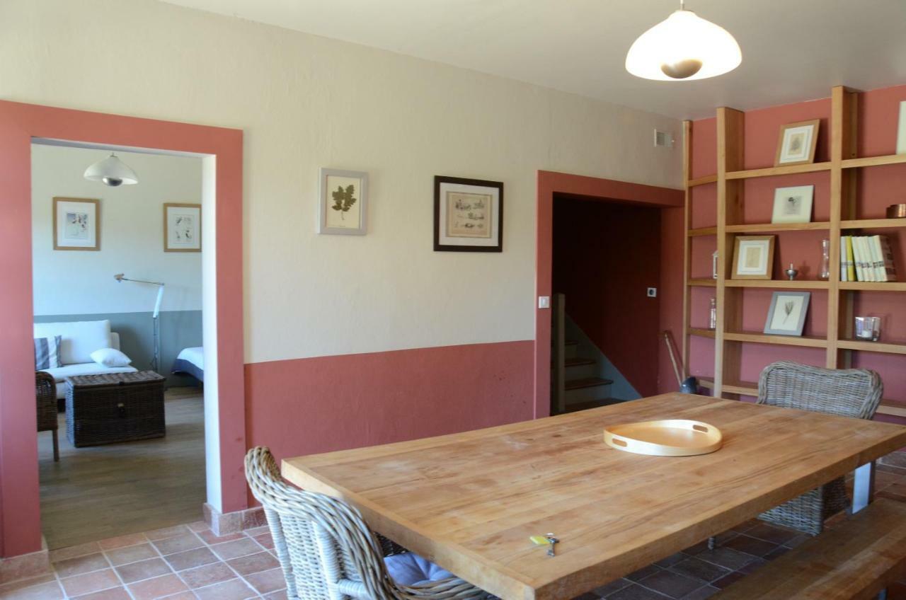 Gite Familial Chateau La Roche Racan Saint-Paterne-Racan 外观 照片
